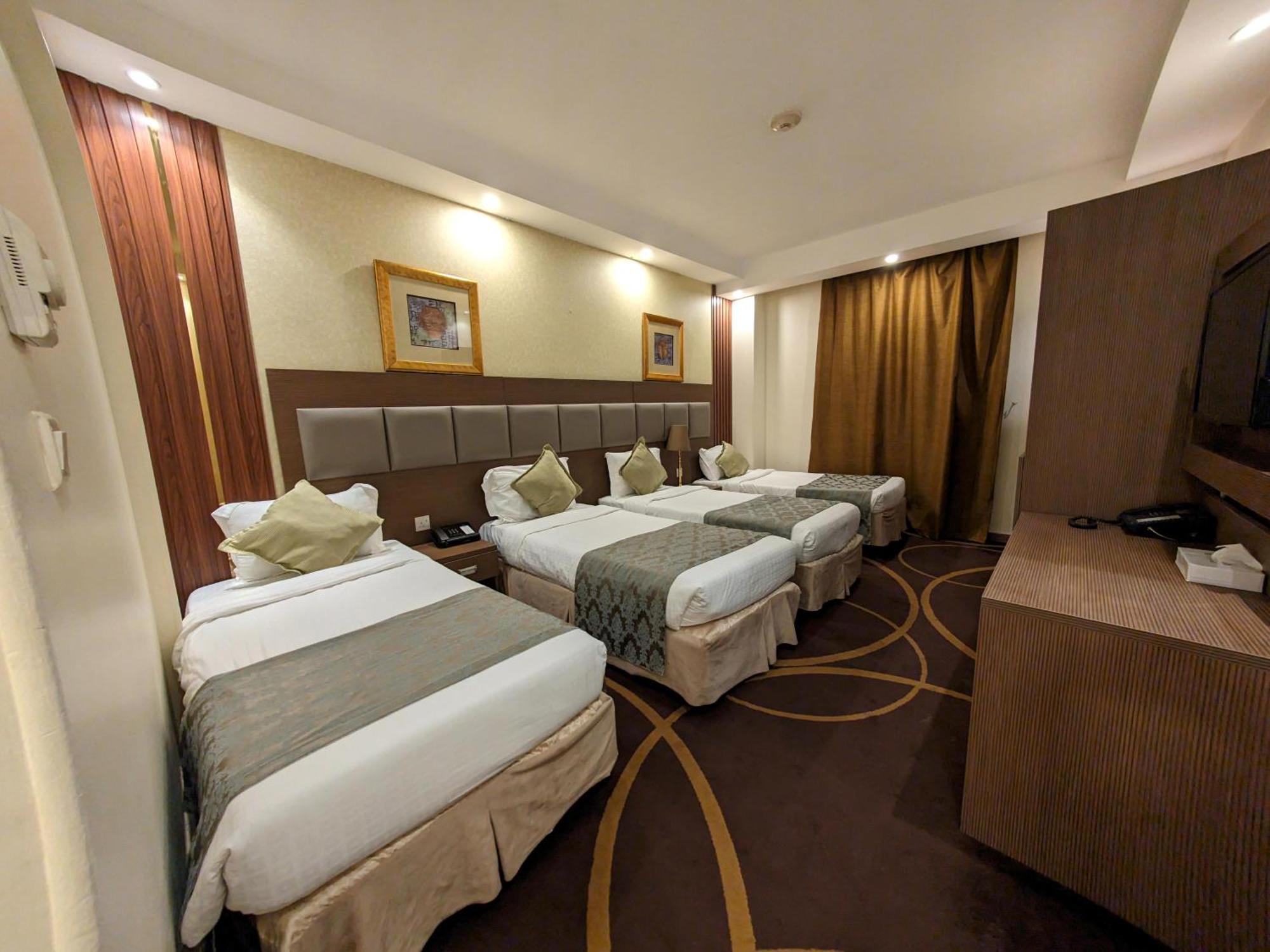 Qasr Al Ansar Golden Tulip Hotel Medina Exterior photo